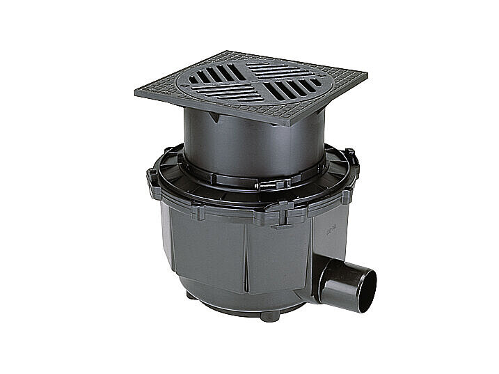 Erfafvoer systeem 400 voor hogere belastingsklassen met horizontale uitloop Erfafvoer systeem 400 voor hogere belastingsklassen met horizontale uitloop